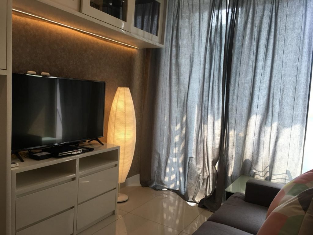 Studio Apartemen Taman Anggrek Residence - triland.id